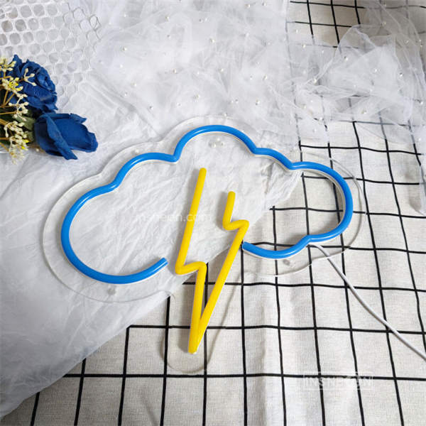 'Lightning cloud' LED Neon Sign