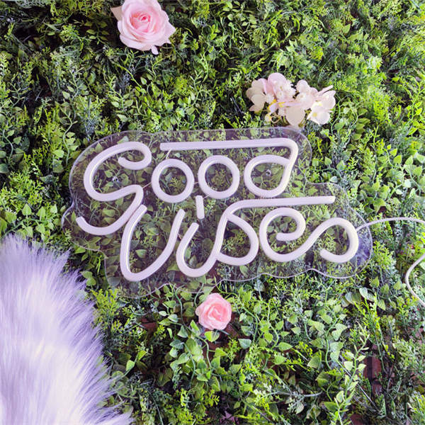 Good Vibes' LED Neon Sign