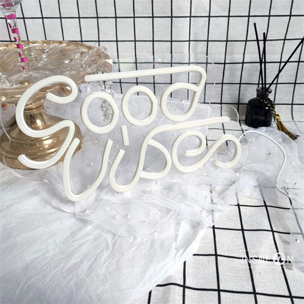 Good Vibes' LED Neon Sign